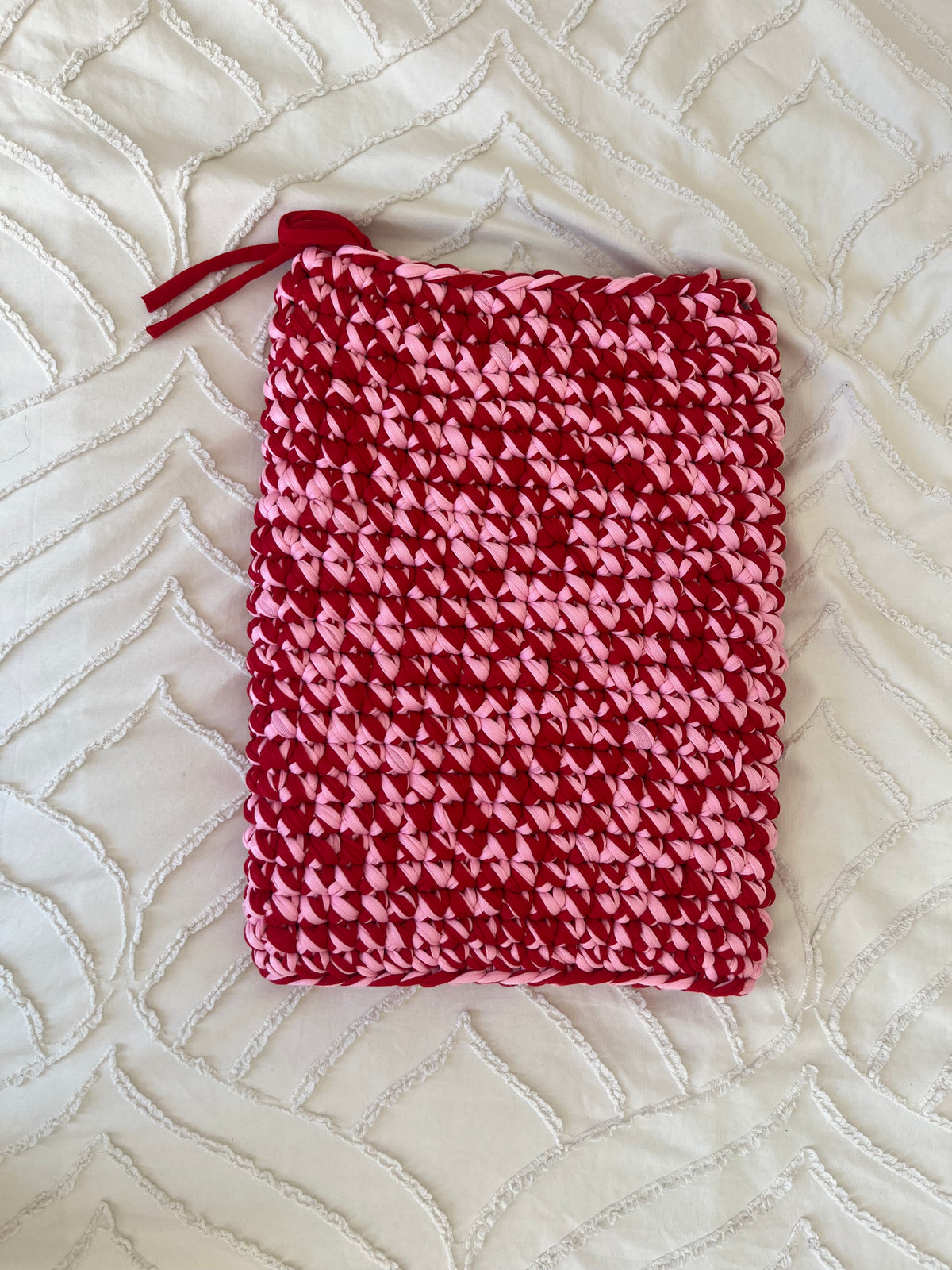 Pochette ordinateur rose et rouge