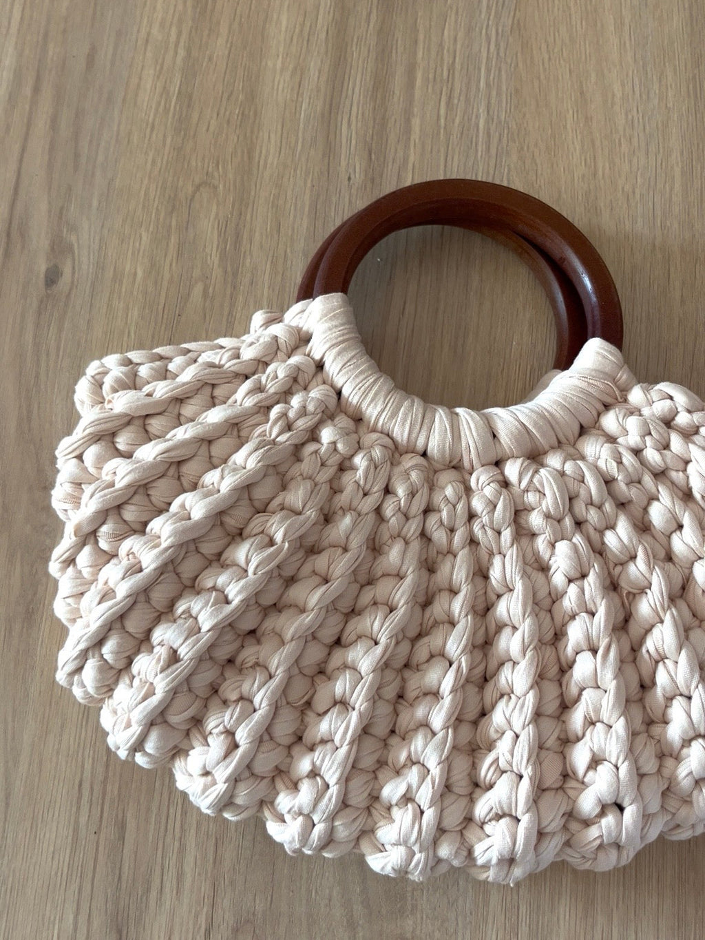 Livia en beige