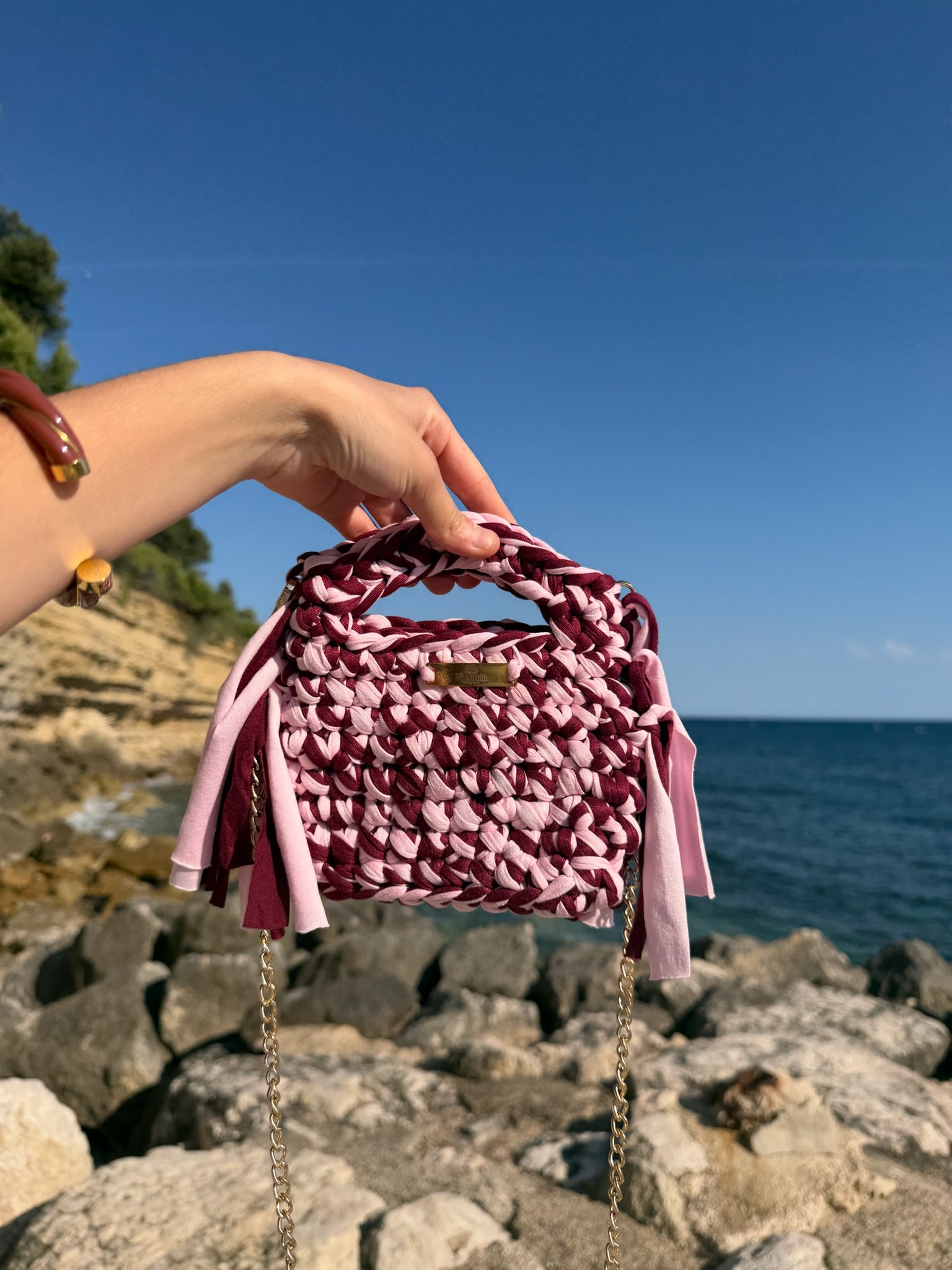 Sac bandoulière Aura Rose et bordeaux