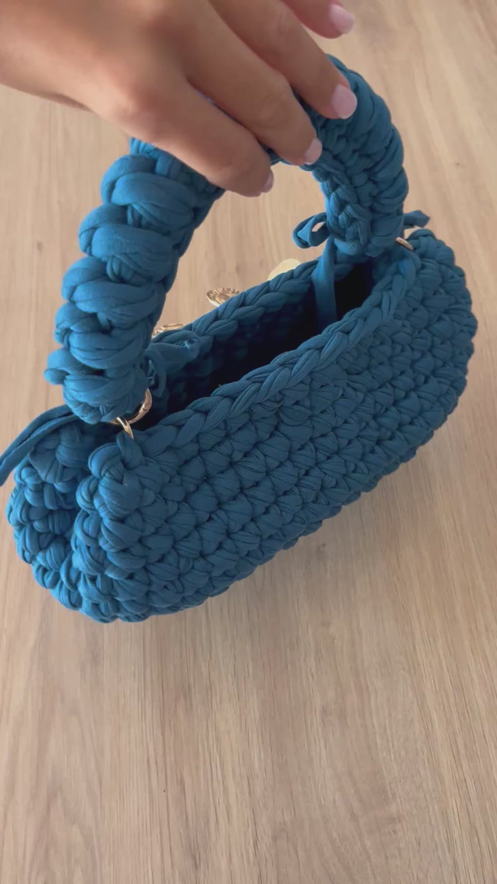 Le Cléo en Bleu paon