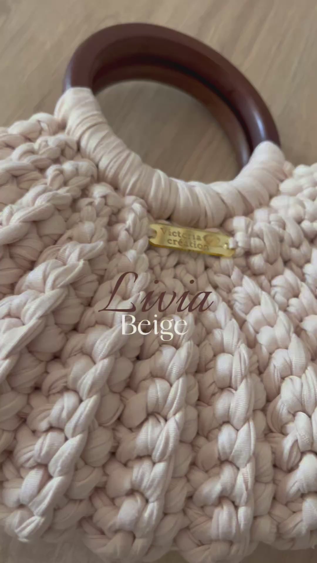 Livia en beige